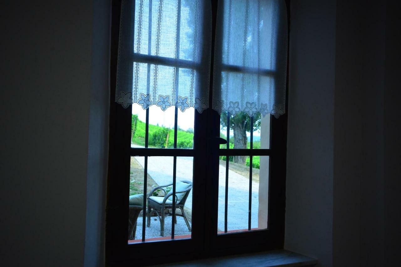 I Grappoli Villa Canelli Luaran gambar
