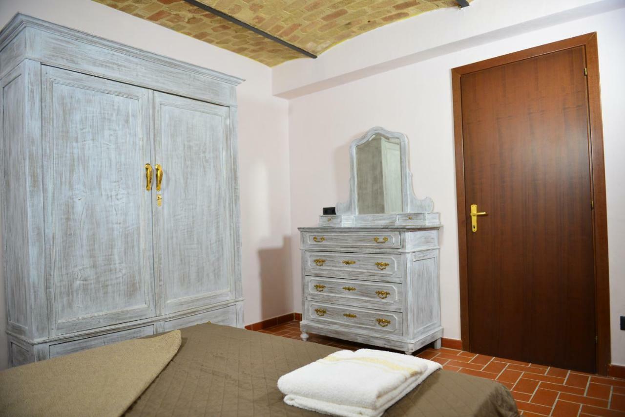 I Grappoli Villa Canelli Luaran gambar