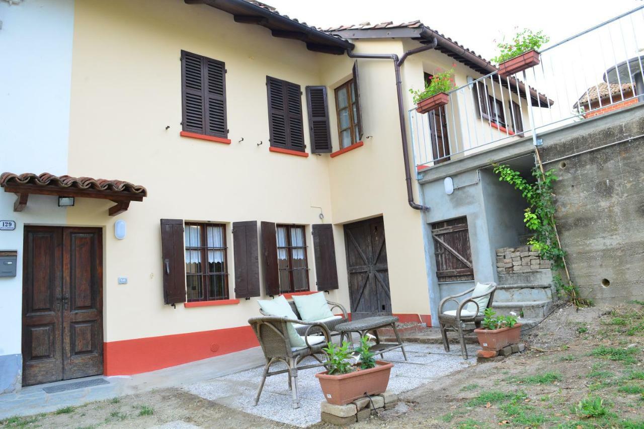 I Grappoli Villa Canelli Luaran gambar